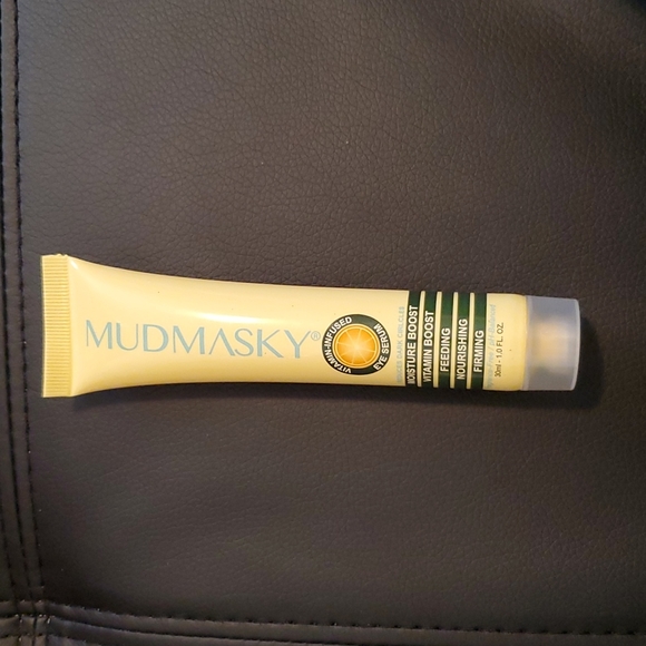 Mudmasky Other - Eye serum by Mudmasky